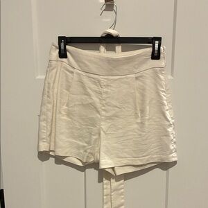 White High-Waist Women's Shorts